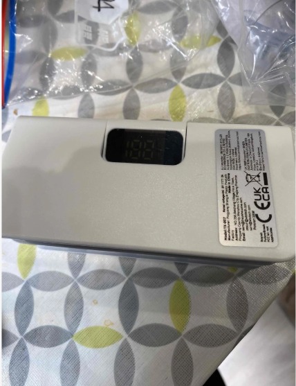 Close-up of the Sealvero bag sealer digital heat display